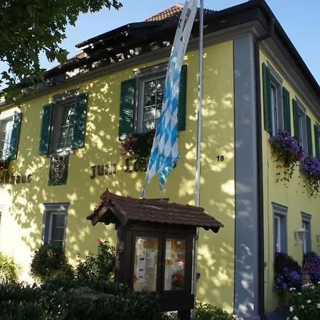 Hotel Und Wirtshaus Loewen-3